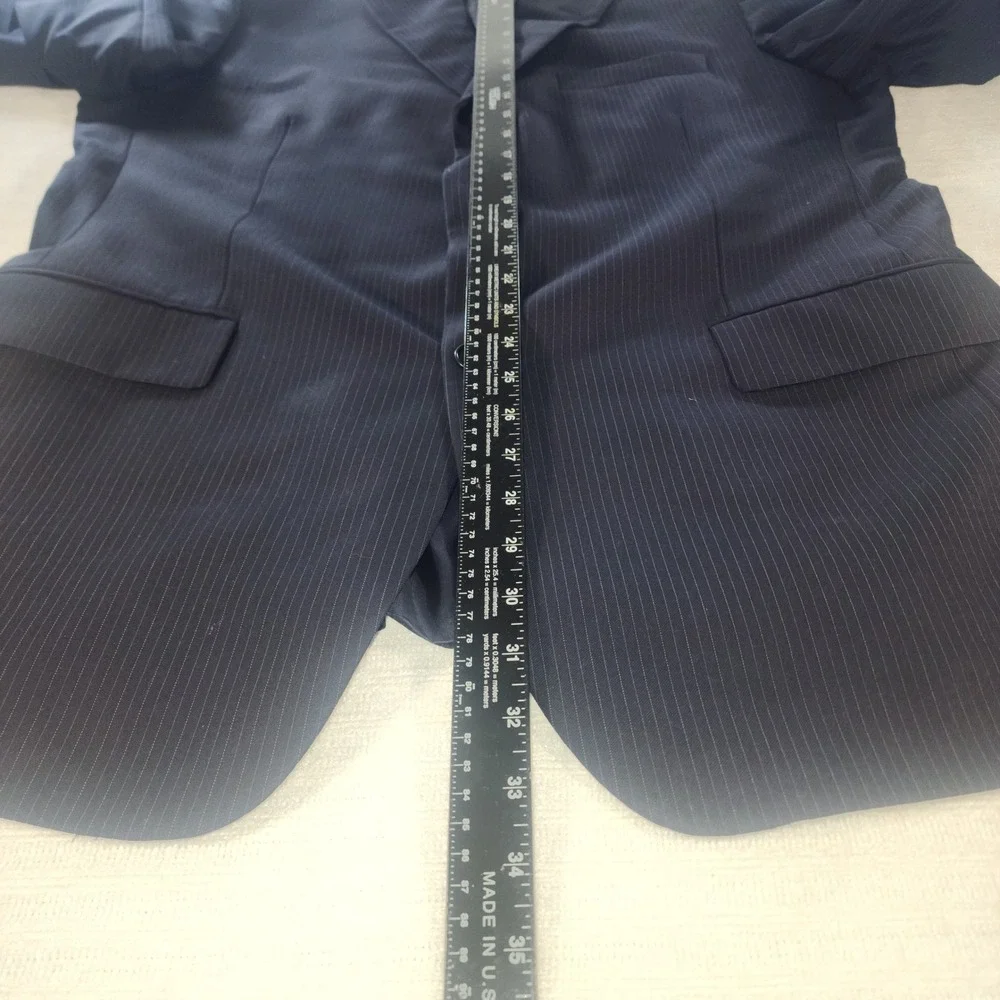 Brooks Brothers 1818 Madison Suit Mens 43R 38W Navy Pinstripe Wool Italy VBC